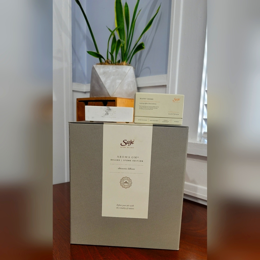 Saje Aroma Om Deluxe Diffuser